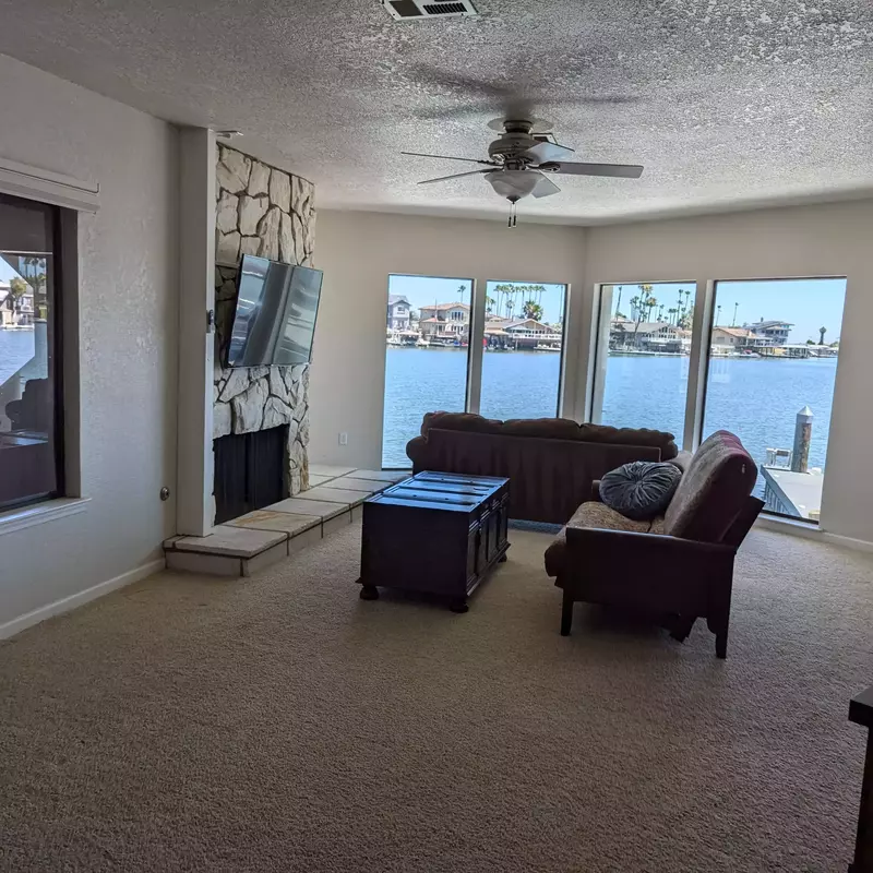 Guest Living