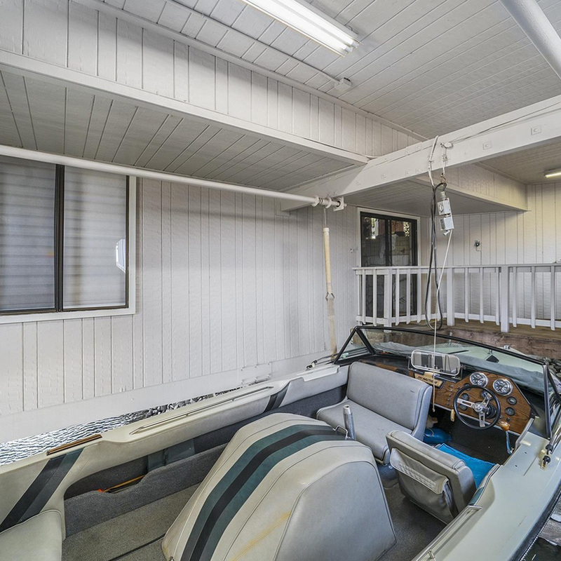 Boat Lift 1