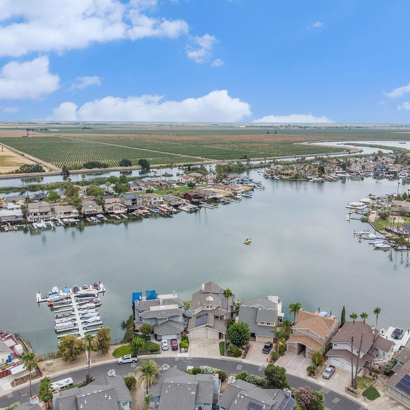 Lido Bay View 1